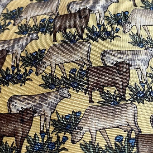 Michelsons of London pure silk cows in field tie when your cowboy needs a tie - Picture 2 of 5